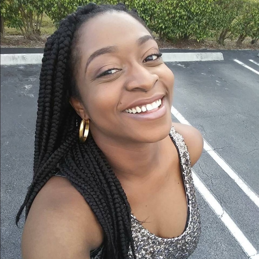 Meet your Posher, Dieulanie